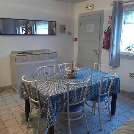 Apartment 5 Places -mont Saint-michel- La Taniere Le Jersey